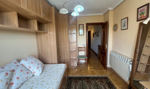 Venta - Piso -
Valladolid - Pajarillos