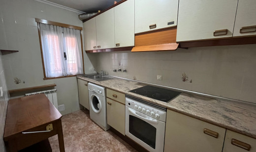 Venta - Piso -
Valladolid - Hospital