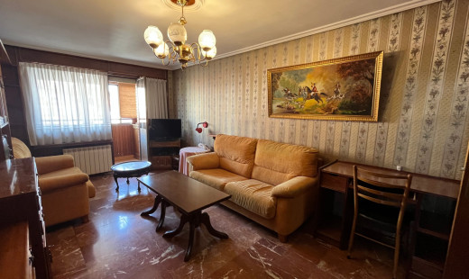 Venta - Piso -
Valladolid - Hospital