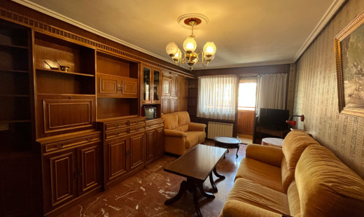 Venta - Piso -
Valladolid - Hospital