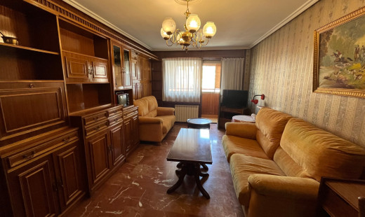 Venta - Piso -
Valladolid - Hospital