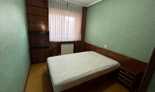 Venta - Piso -
Valladolid - Hospital