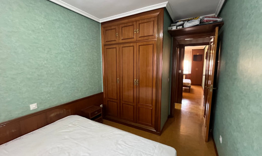 Venta - Piso -
Valladolid - Hospital