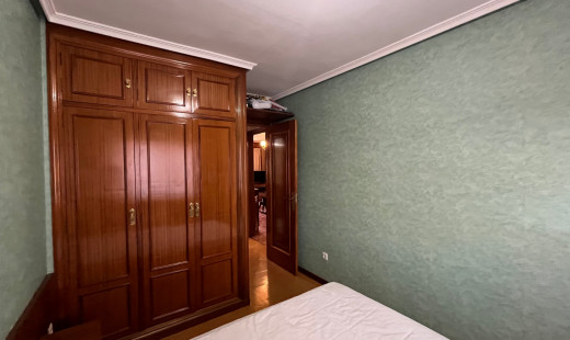 Venta - Piso -
Valladolid - Hospital