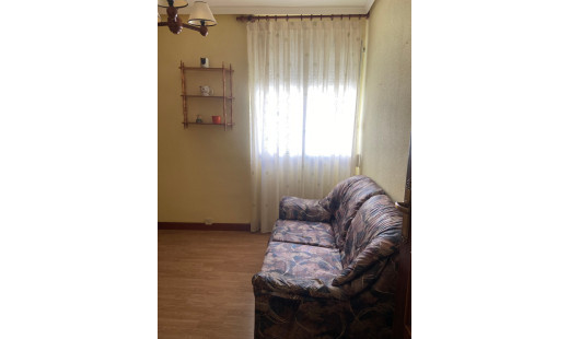 Alquiler - Piso -
Valladolid - Pilarica