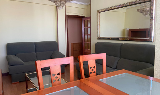 Alquiler - Piso -
Valladolid - Pilarica