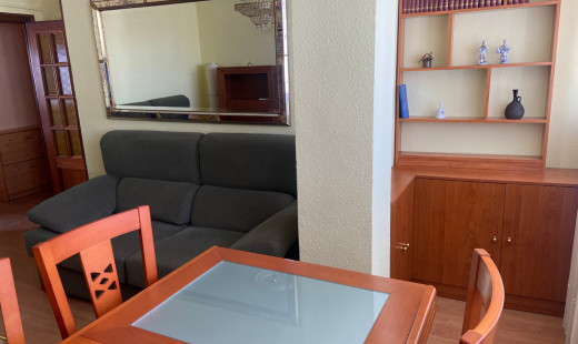 Alquiler - Piso -
Valladolid - Pilarica