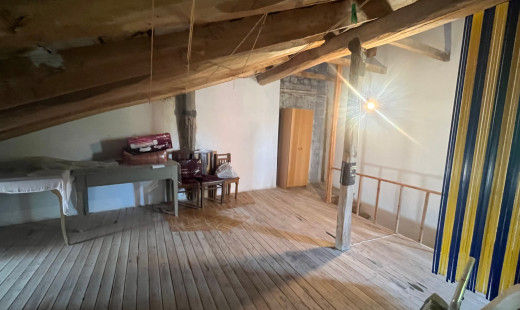 Venta - Casa -
Castromonte