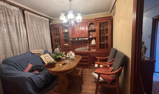 Venta - Piso -
Valladolid - Pajarillos