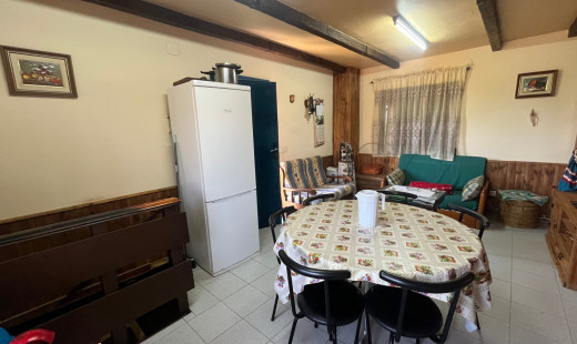 Venta - Chalet -
Dueñas