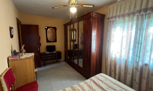 Venta - Chalet -
Dueñas