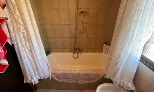 Venta - Chalet -
Dueñas