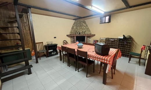 Venta - Chalet -
Dueñas