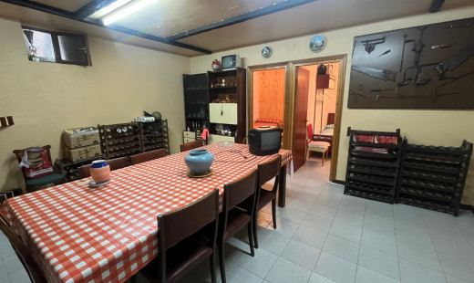 Venta - Chalet -
Dueñas