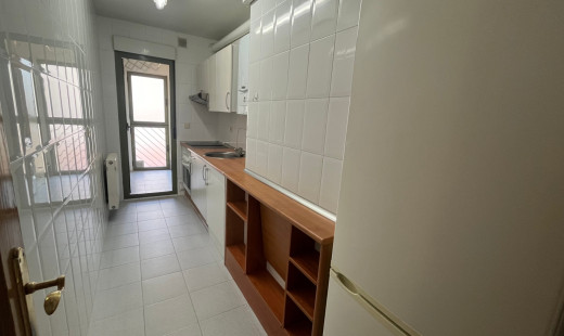 Venta - Piso -
La Cistérniga