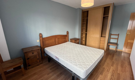 Venta - Piso -
La Cistérniga