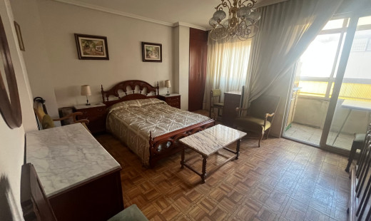 Venta - Piso -
Valladolid - San Juan