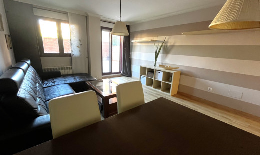 Venta - Piso -
La Cistérniga