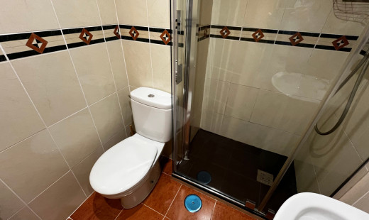 Venta - Piso -
La Cistérniga