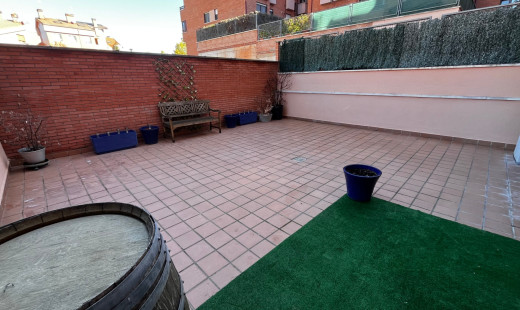 Venta - Piso -
La Cistérniga