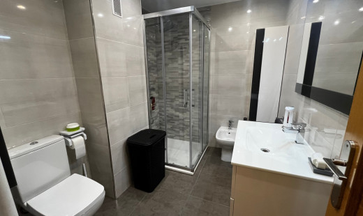 Venta - Piso -
Valladolid - Pajarillos