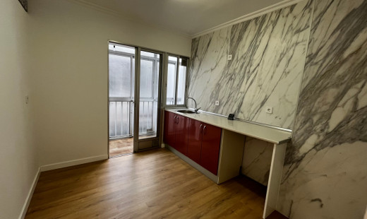 Venta - Piso -
Valladolid - San Juan