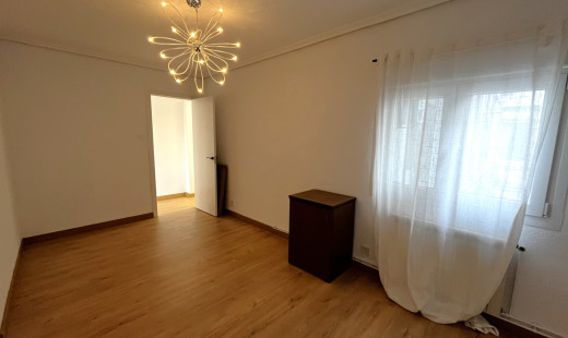 Venta - Piso -
Valladolid - San Juan