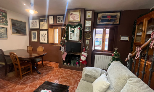 Venta - Casa -
Portillo