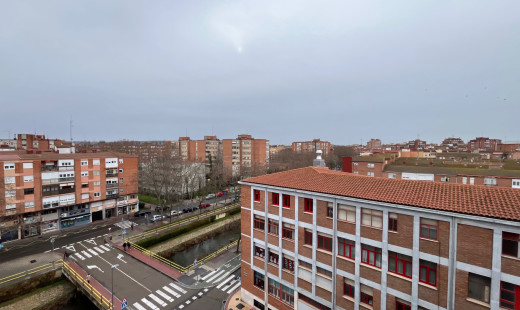 Venta - Piso -
Valladolid - Batallas