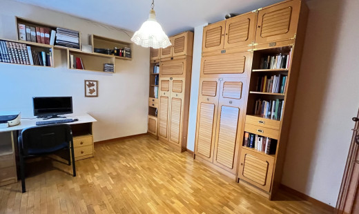 Venta - Piso -
Valladolid - Huerta del rey