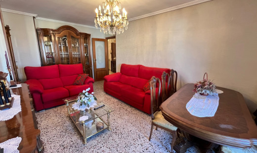 Venta - Piso -
Valladolid - Pajarillos