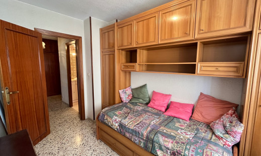 Venta - Piso -
Valladolid - Pajarillos
