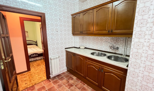 Venta - Piso -
Valladolid - Pajarillos