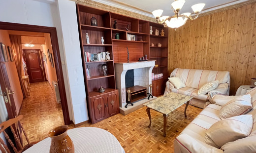 Venta - Piso -
Valladolid - Pajarillos