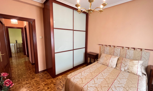 Venta - Piso -
Valladolid - Pajarillos