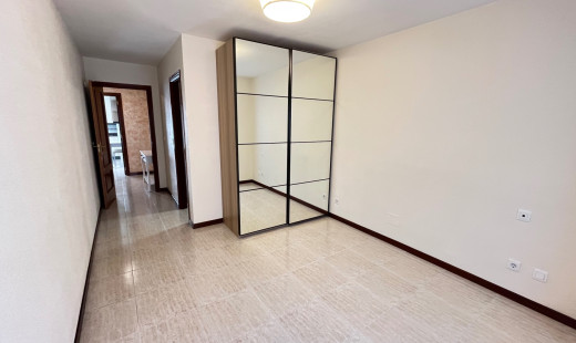 Venta - Piso -
Valladolid - Pajarillos