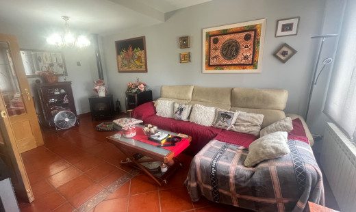 Venta - Chalet -
Mojados