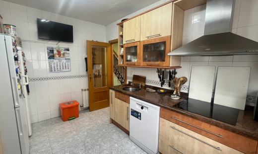 Venta - Chalet -
Mojados