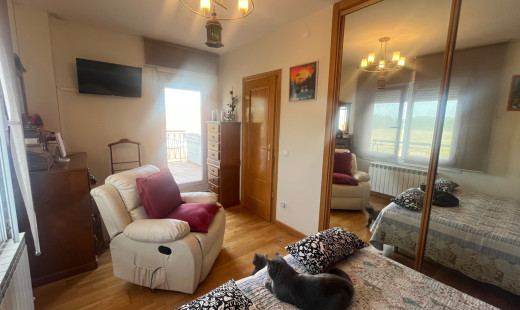 Venta - Chalet -
Mojados