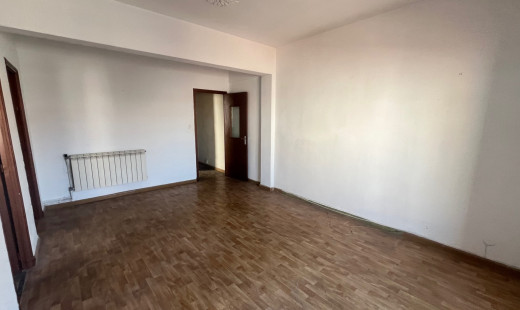 Venta - Piso -
Valladolid - San Juan