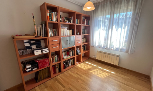 Venta - Piso -
valladolid - Villa del Prado