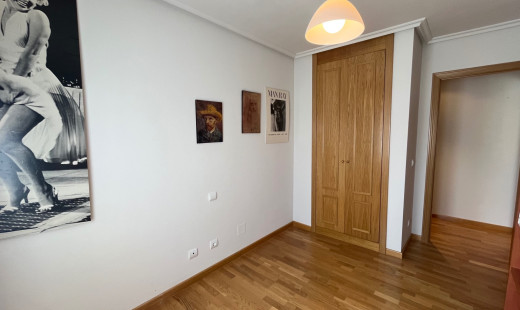 Venta - Piso -
valladolid - Villa del Prado